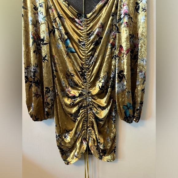 EUC Kim Shui | Floral Velvet Mini Dress - Picture 9 of 9